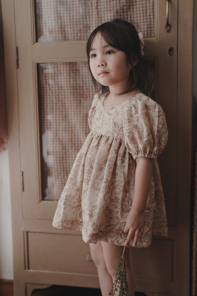 Muffin Dress in Whimsical Floral (Vintage)