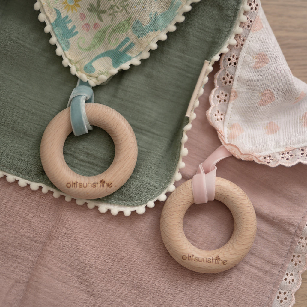 Comfort Accessories | Mini Play Blanket with Premium Wooden Ring